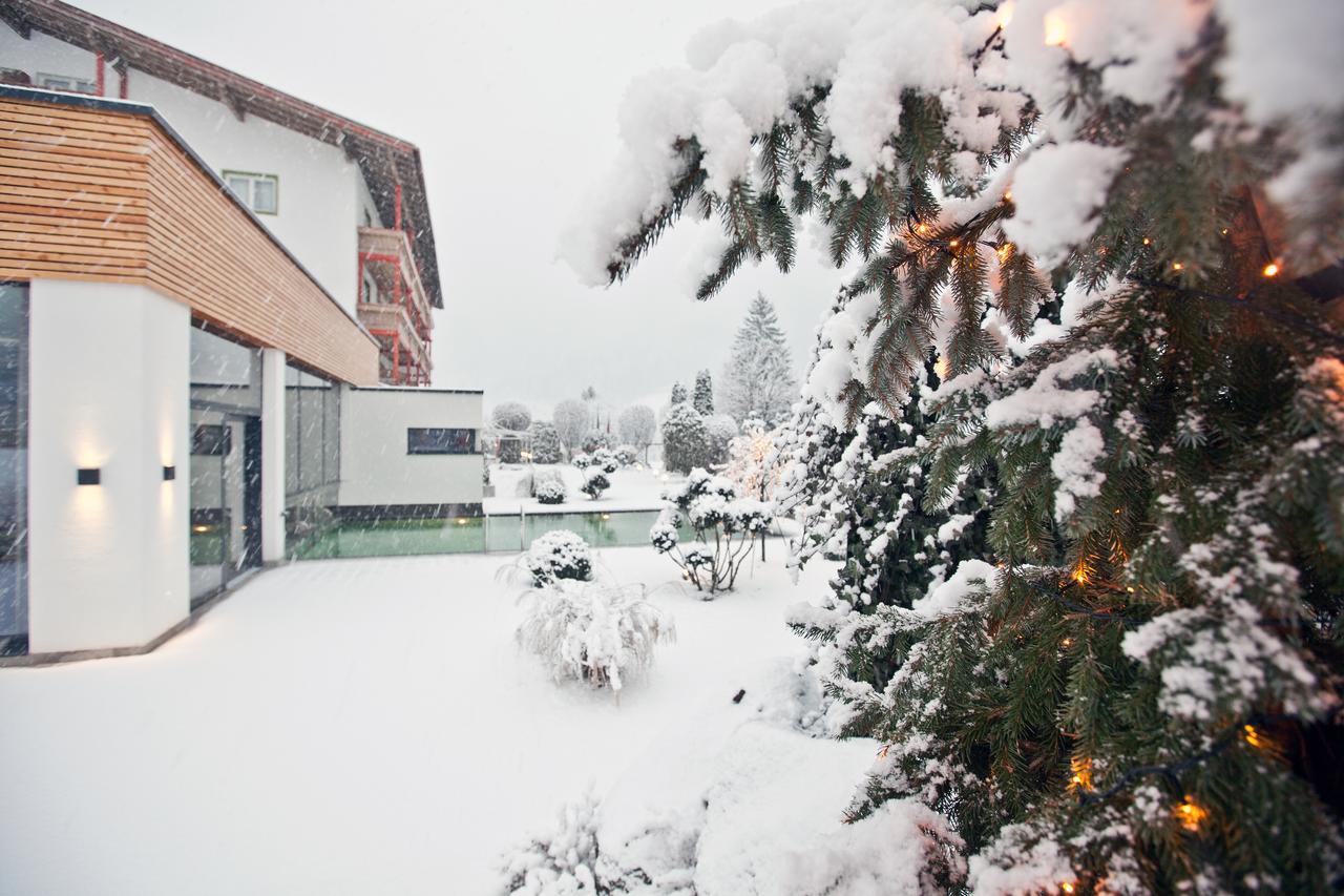 Hotel Truyenhof Ried im Oberinntal Exterior photo